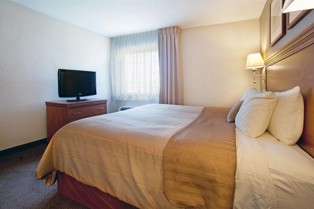 Candlewood Suites Sumter By Ihg Room photo